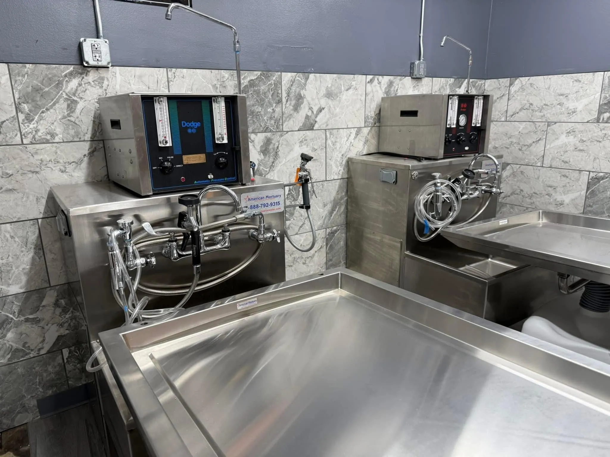 Affordable Mortuary Bundle: Hydraulic Embalming Table & Folding Prep Table - American-Made, Reliable Funeral Equipment