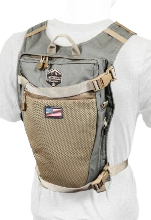 Alaska Guide Creations Stalker Camo Hydration Pack | Fits The 3L AGC Bladder | Binocular Harness Scouting Backpack (Foliage)
