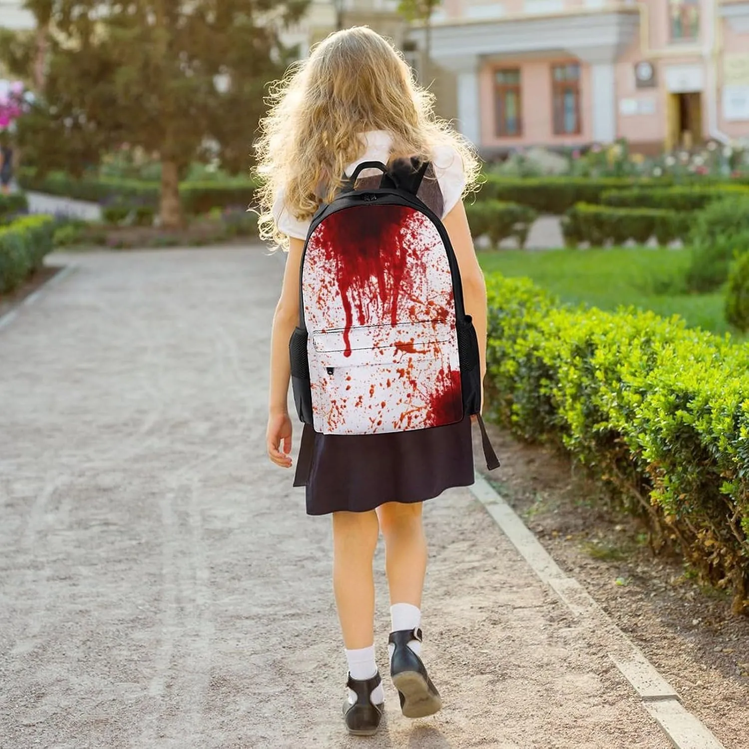 Blood Splatter Horror A Large Capacity Backpack with Pockets, Suitable for Outdoor Use, Etc