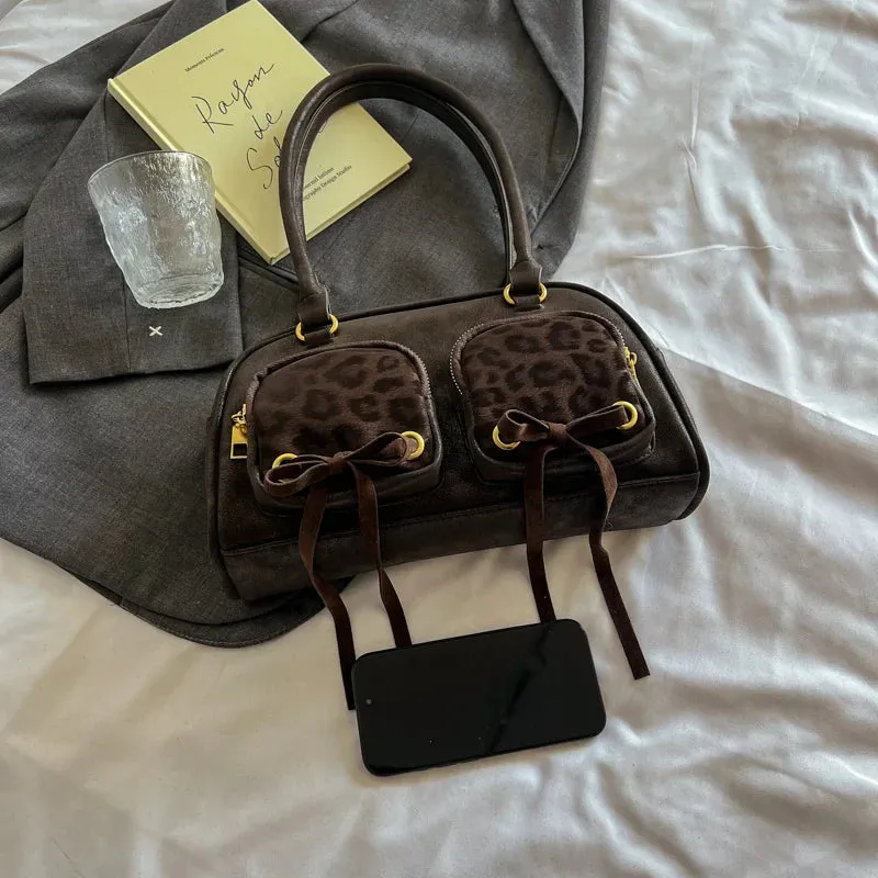 Bow Design Double Pockets Baguette Bag