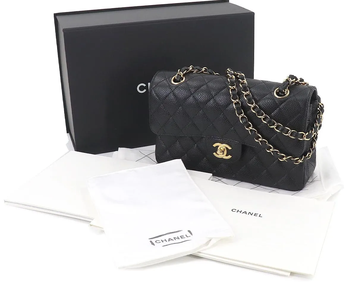 CHANEL Small Classic handbag