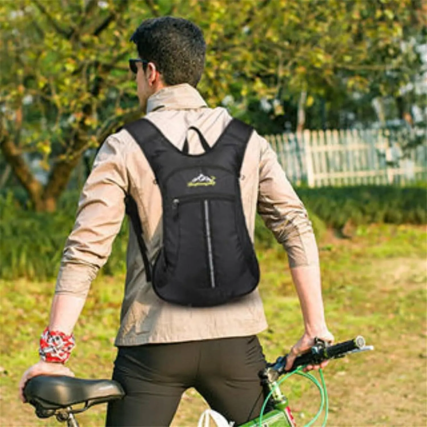 Cycling Backpack Bladder Backpack Ultralight Bicycle Bags Travel Bag Outdoor Sports Running MTB Bike Bag(Black)