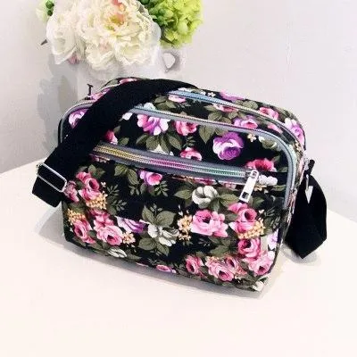 Dot Pattern Baby Stuff Organizer Mommy Bag On Sale