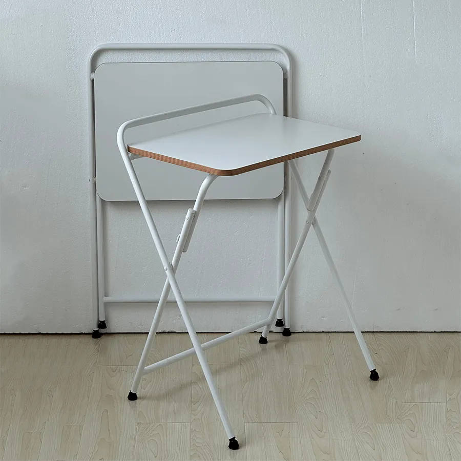 Eren Folding Table