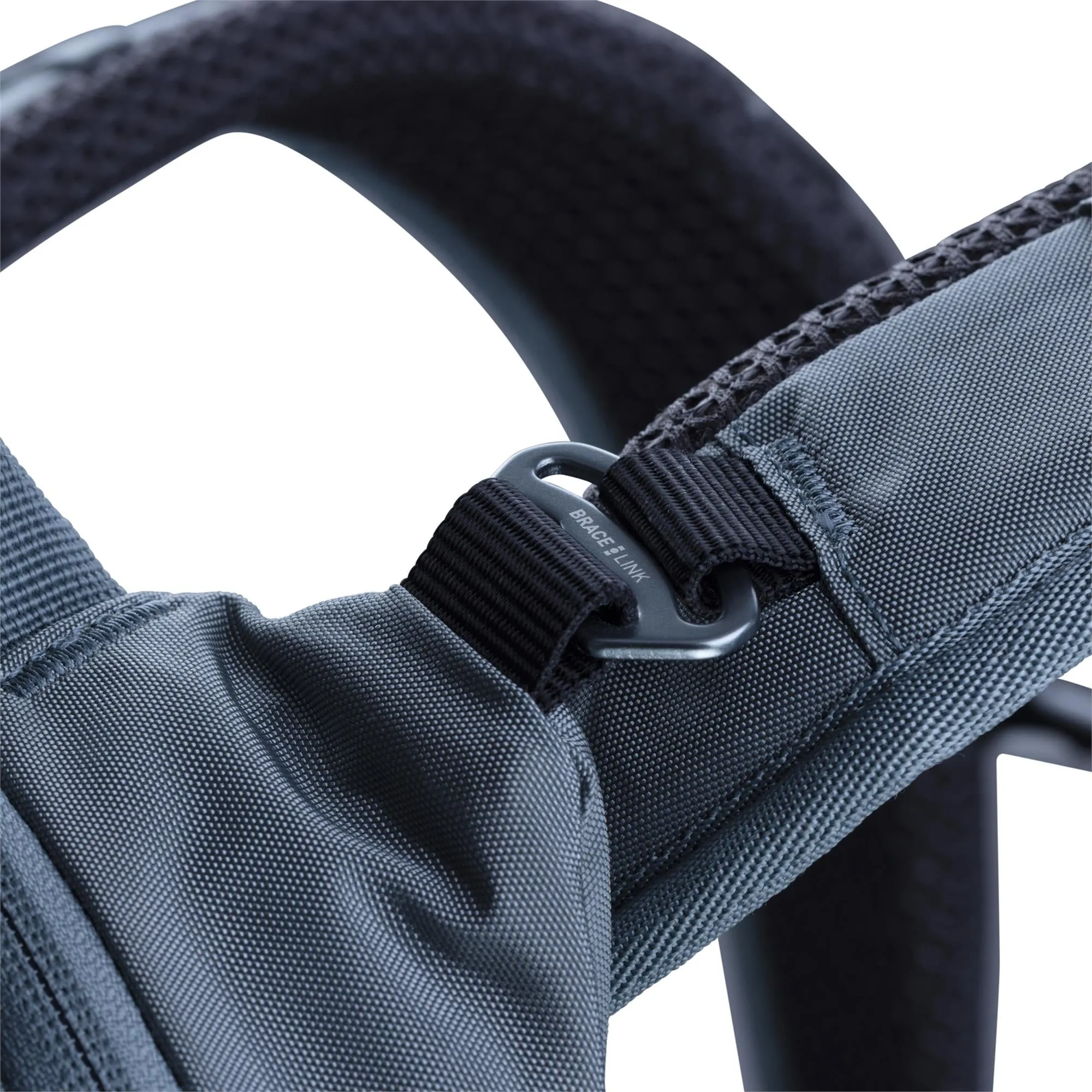 EVOC EXPLORER PRO 26L BACKPACK