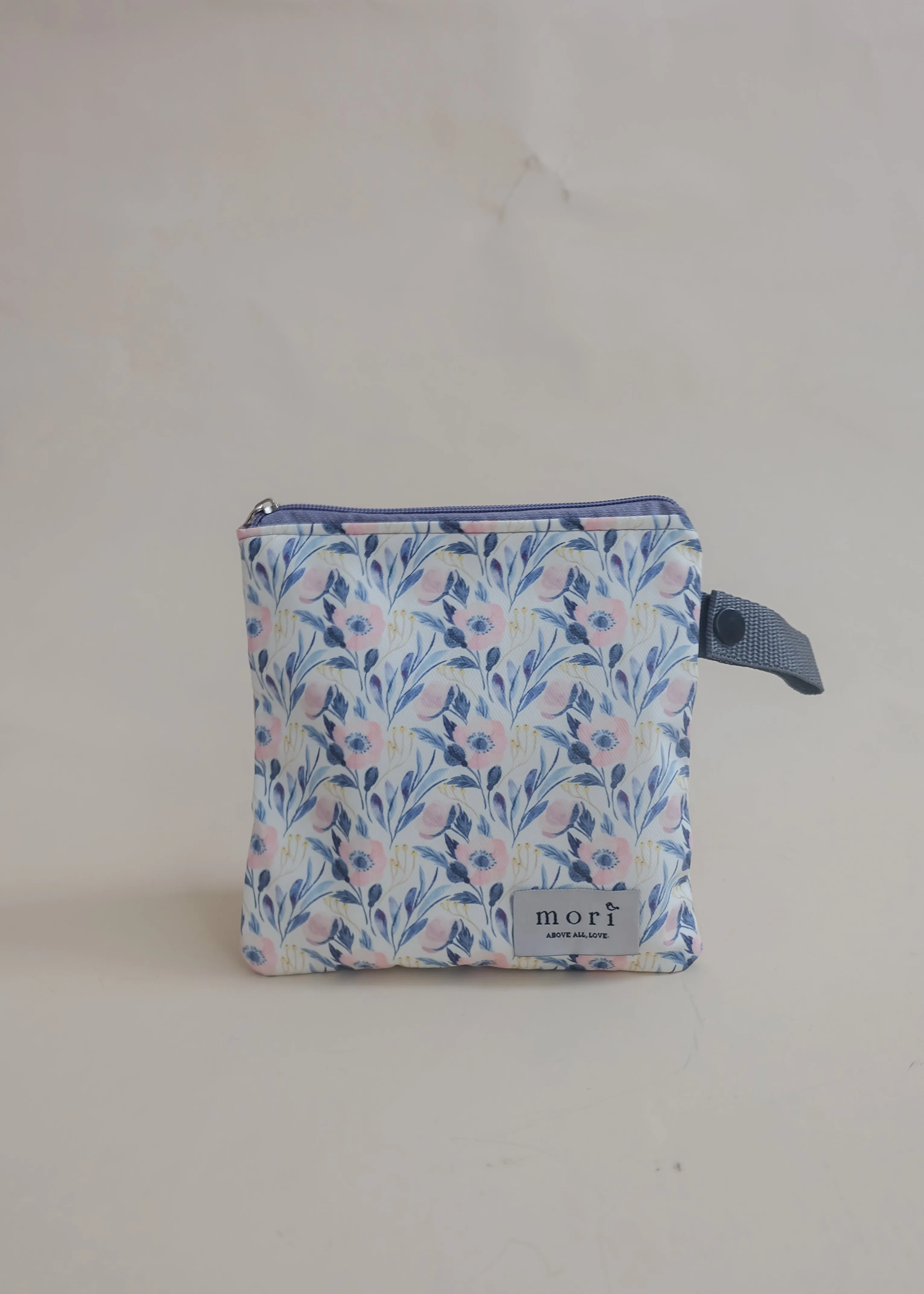 Floral Grey Pack'N'Go Washable Pouch