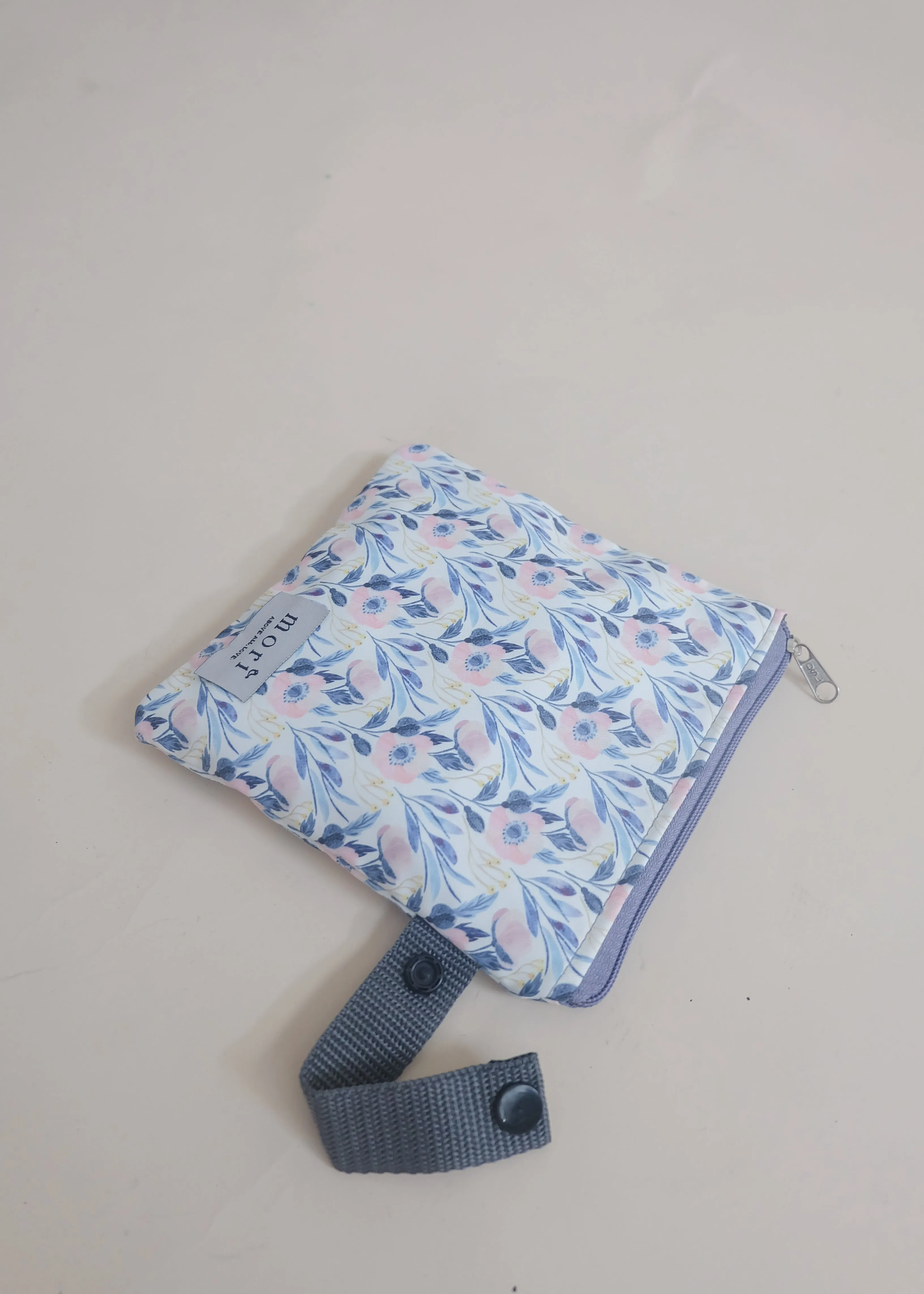 Floral Grey Pack'N'Go Washable Pouch