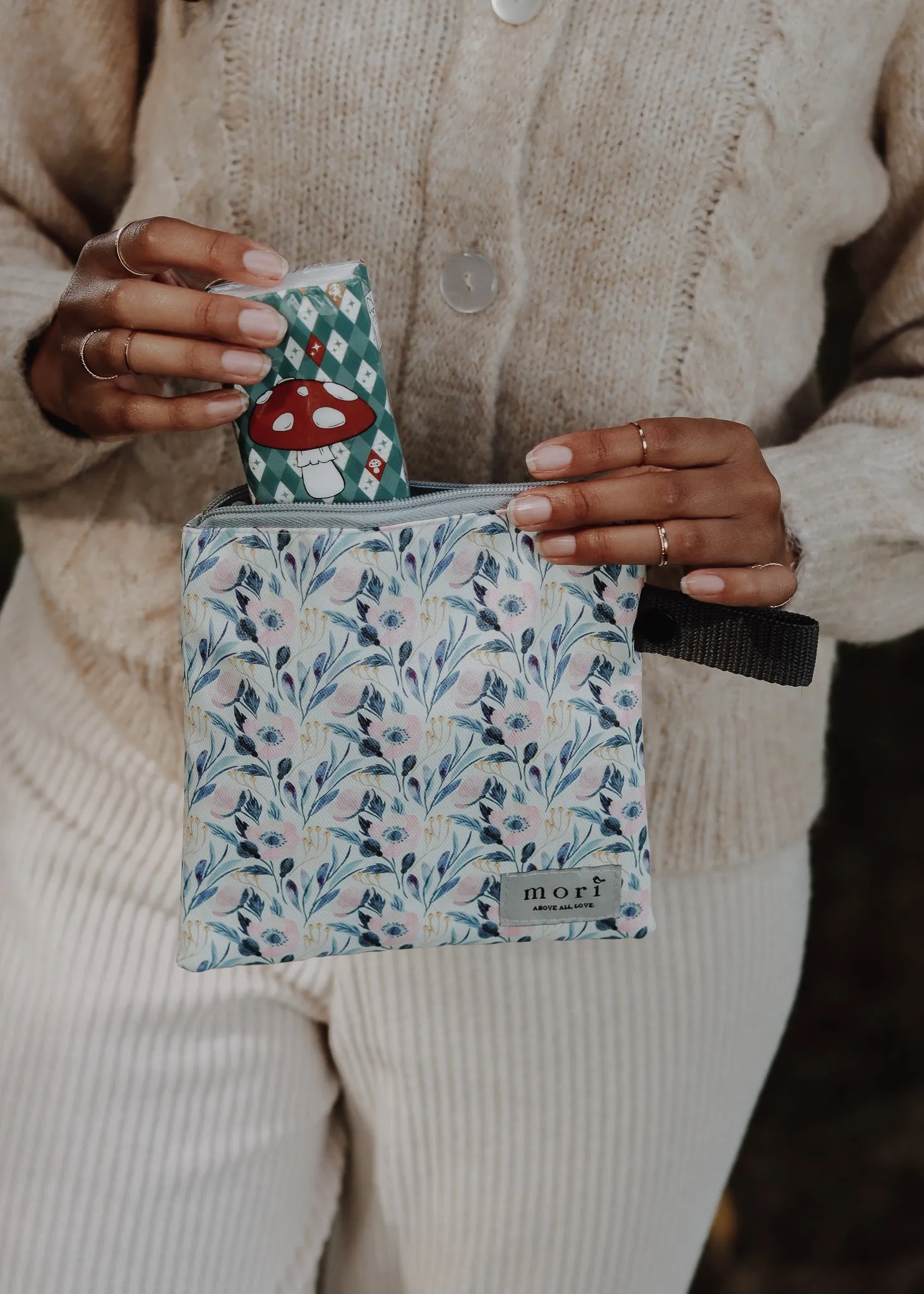 Floral Grey Pack'N'Go Washable Pouch