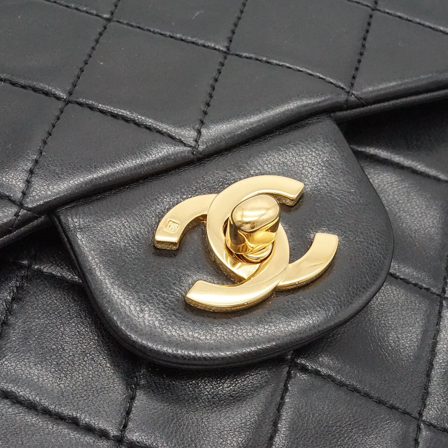 Matelasse Double Flap 25cm Chain Shoulder