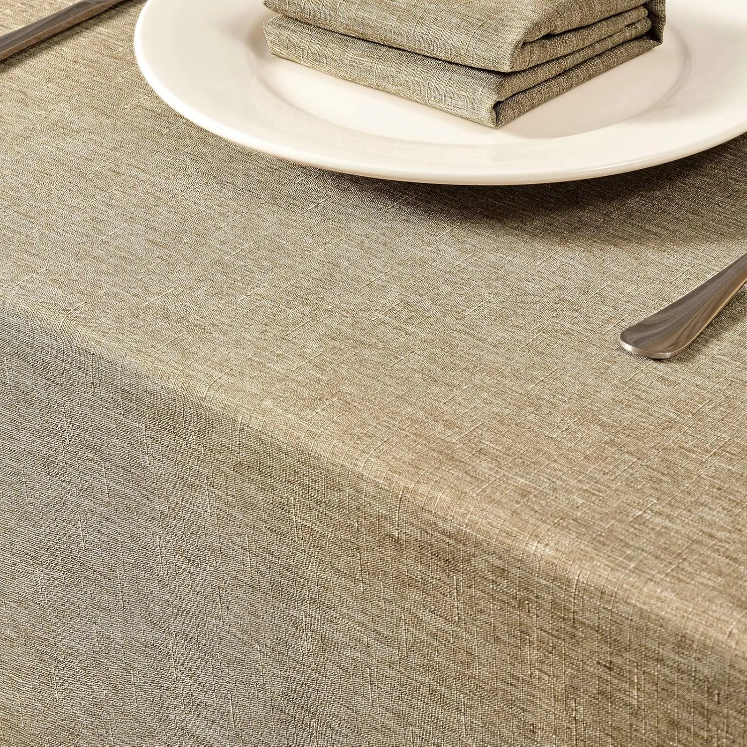Mebakuk Rectangle Table Cloth Linen Farmhouse Tablecloth Waterproof Anti-Shrink Soft and Wrinkle Resistant Decorative Fabric Table Cover for Kitchen (Mocha, 60" x 104" (8-10 Seats))