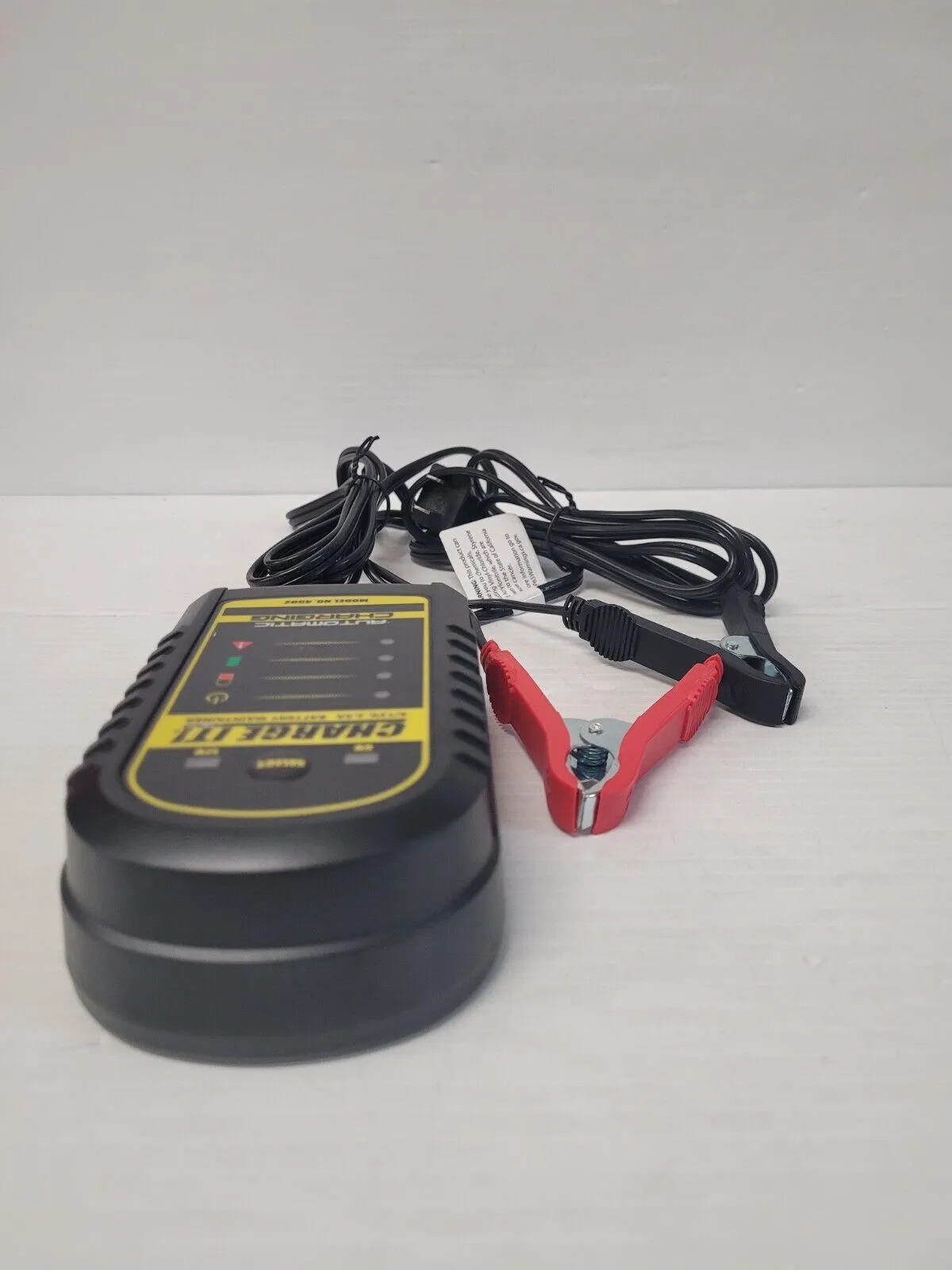(N80393-1) Charge It by Solar 4502 Battery Charger/maintainer