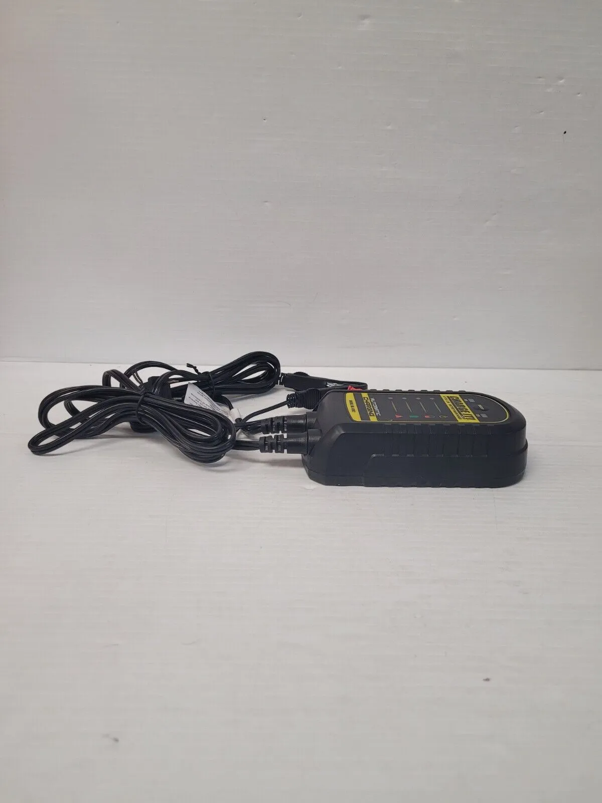 (N80393-1) Charge It by Solar 4502 Battery Charger/maintainer
