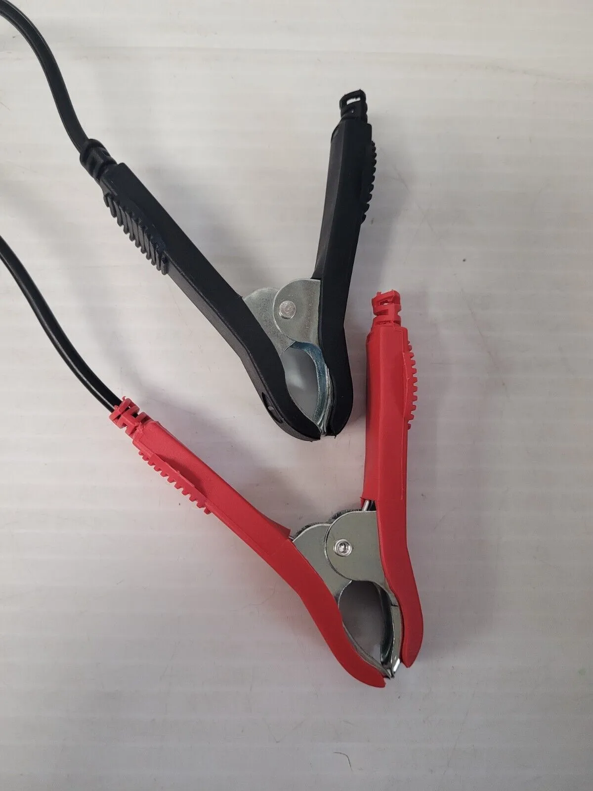 (N80393-1) Charge It by Solar 4502 Battery Charger/maintainer