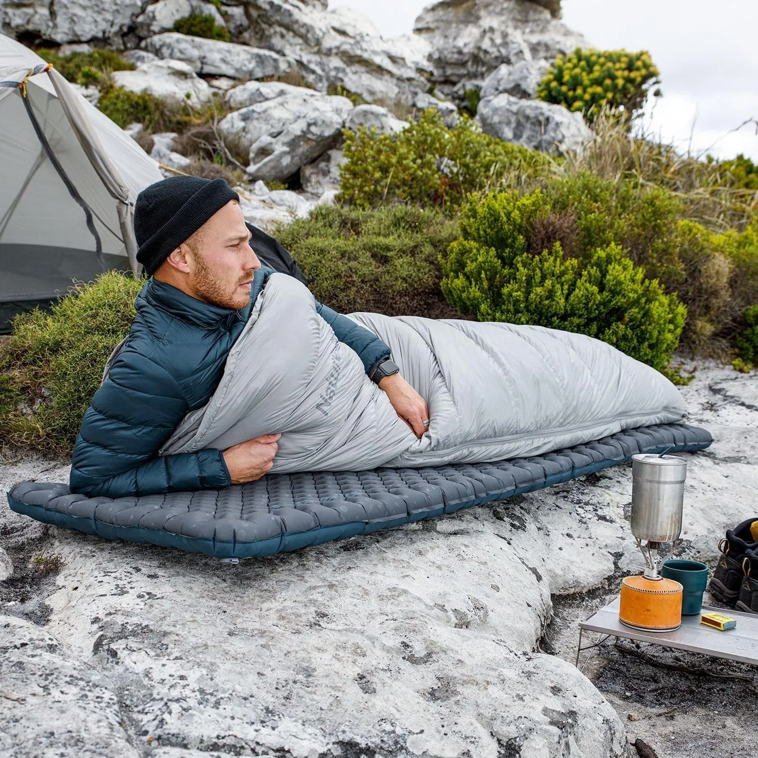 Naturehike Camping Mattress R-Value 5.8 Camp Bed Adults Camp Cot Folding Beds Sleeping Mat Pad Single Adults Foldable 0.88LB/0.4KG Light Hiking Fishing Travel[SGS certified] (R3.5-Green, Mummy-Small)