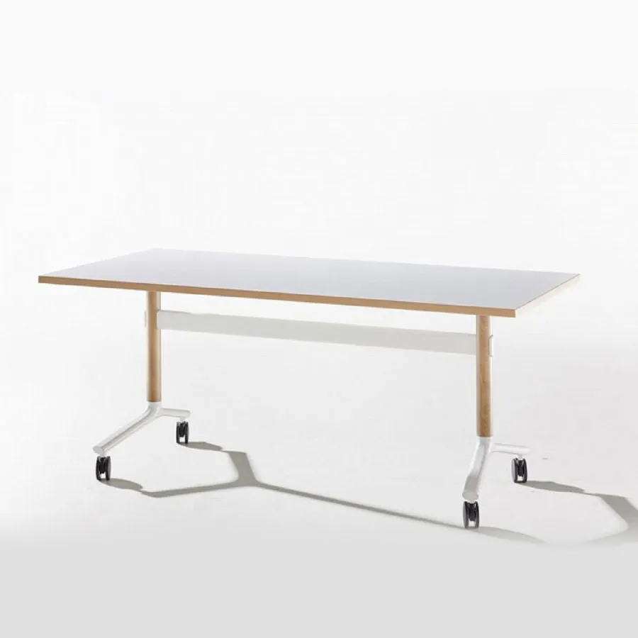 Okidoki Folding Table