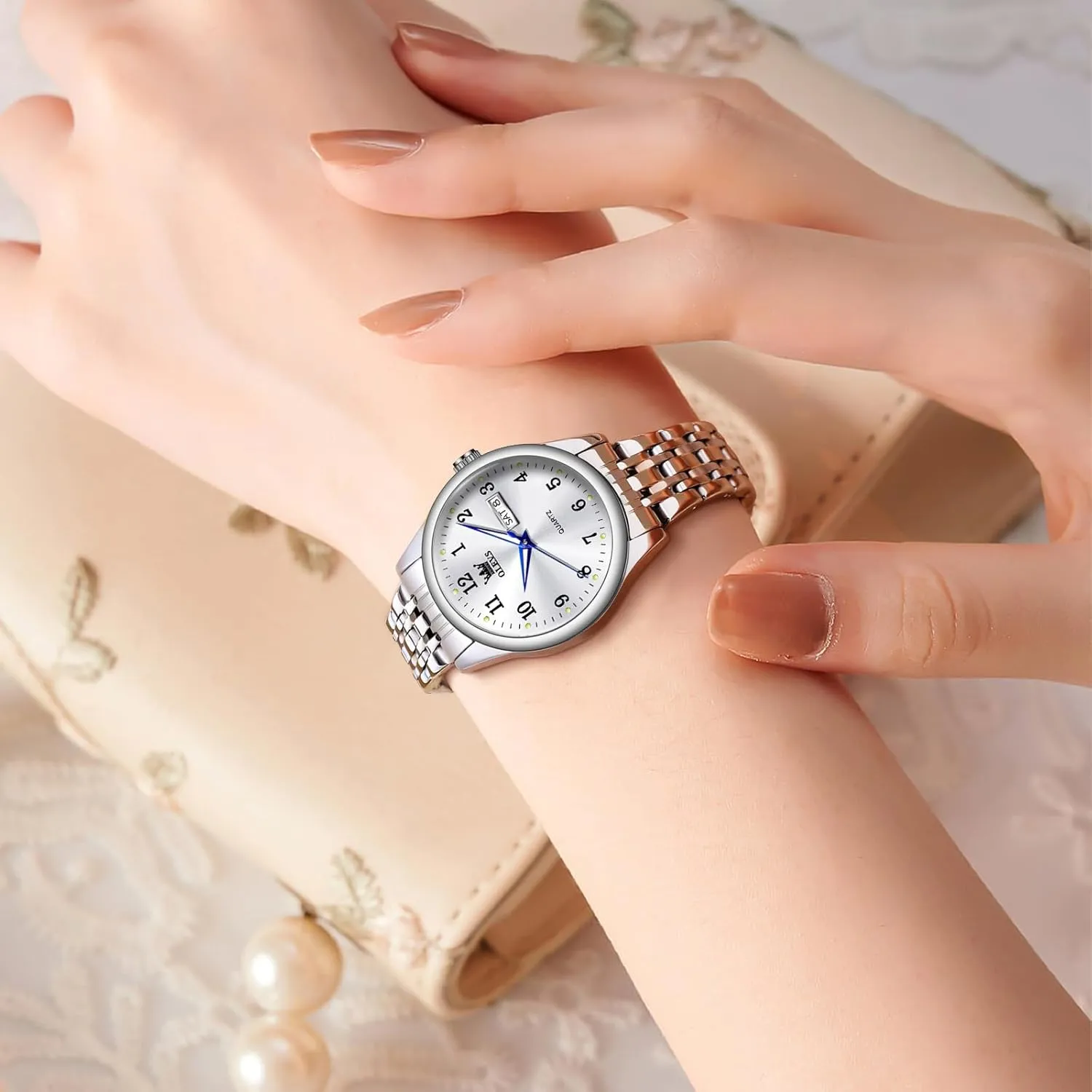 OLEVS Luxury Ladies Watches,Women's Watch with Day and Date,Female Watch for Small Wrist,Gold Stainless Steel Watches for Women,Easy Read Ladies Wrist Watches Waterproof（Adjustable Strap