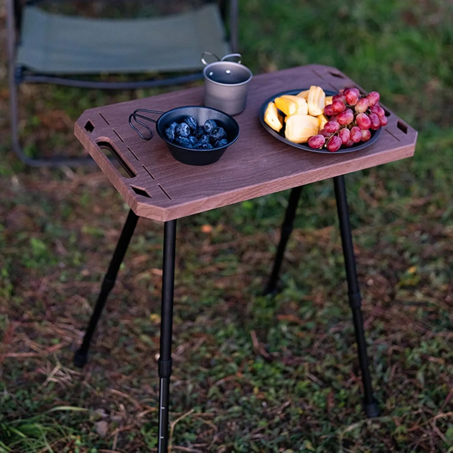 Outdoor Folding Table Portable Desk Aluminum Alloy Bracket Camping Table for Traveling BBQ Beachs