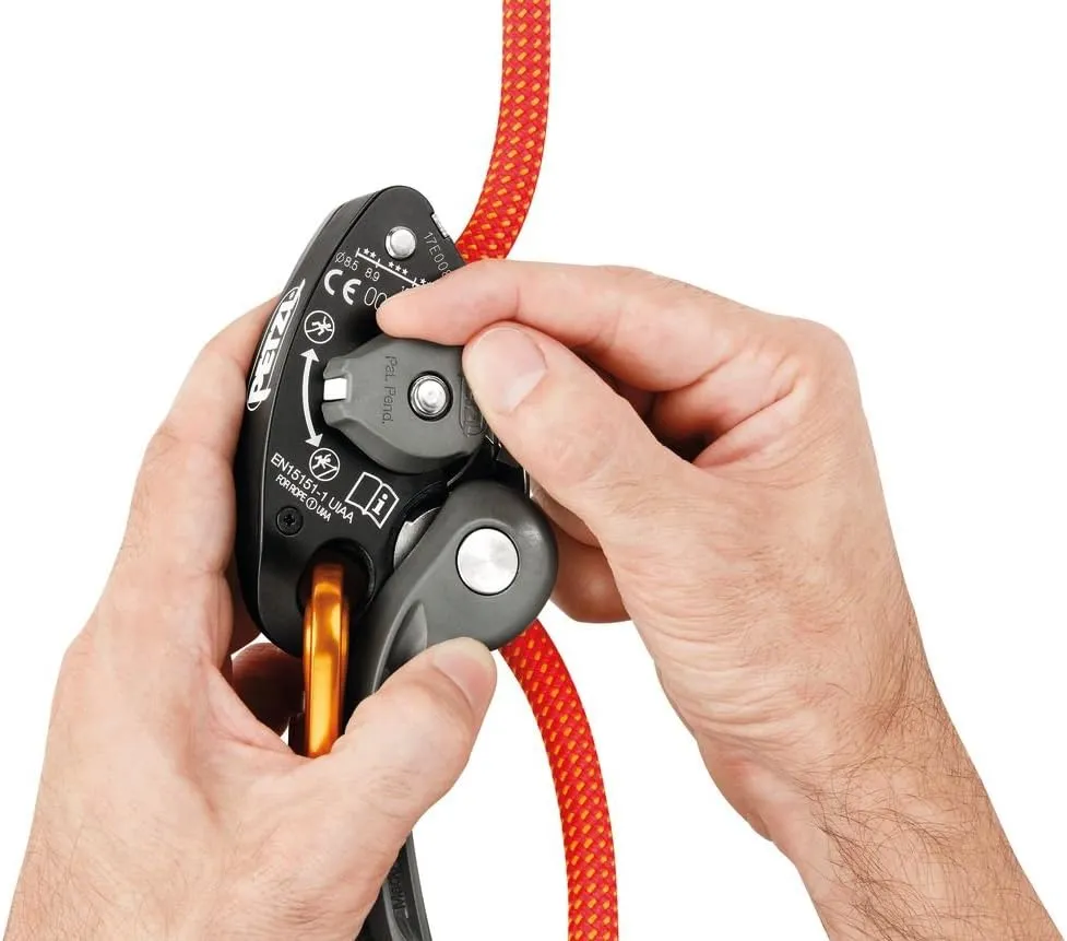 PETZL GRIGRI  Belay Device with Cam-Assisted Blocking and Anti-Panic Handle, Suitable for Learners and Intensive Use