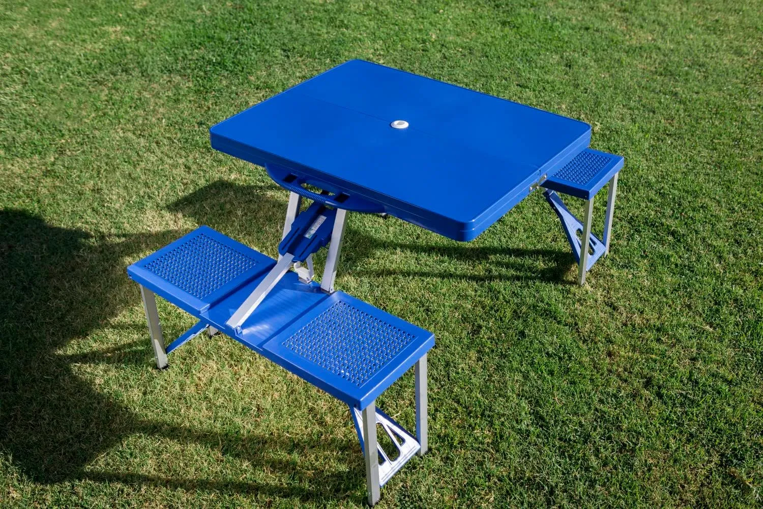 PICNIC TIME NCAA North Carolina Tar Heels Folding Picnic Table - Camping Table - Outdoor Table with Umbrella Hole
