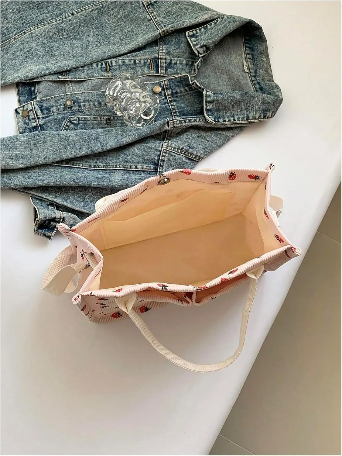 QWINEE Women's Cute Strawberry Tote Bag Double Handle Large Capacity Handbag with Adjustable Strap