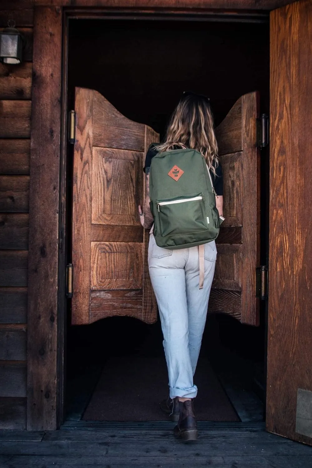 RV30010 Escort Backpack, Large, Green