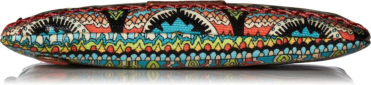 Sakroots Artist Circle Charging Wristlet