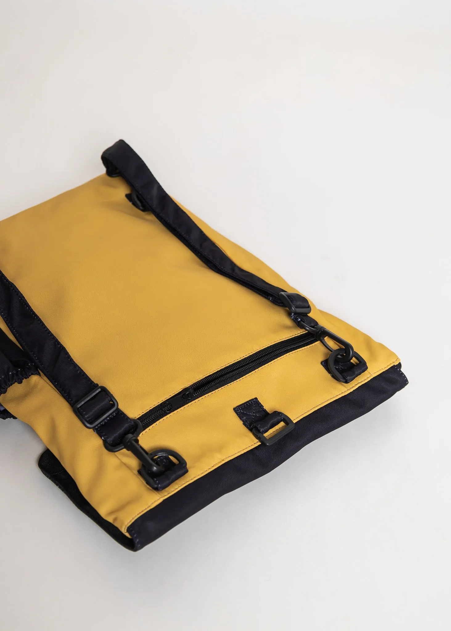 {{Smaller 14 Inch Size}} Mustard Black Utility 4-Way Washable Bag