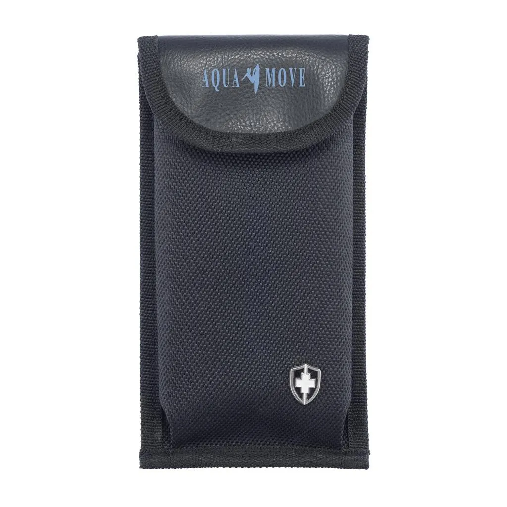 Swiss Peak water resistant solar charger