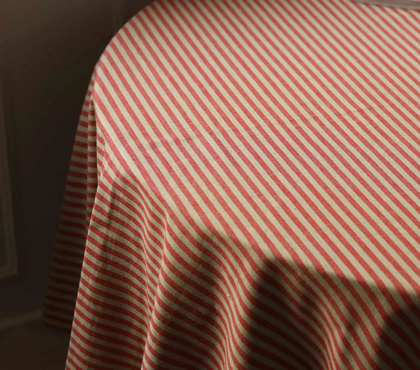 TABLE CLOTH